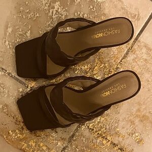 Fashion Nova Chic Black Square-Toe Heels